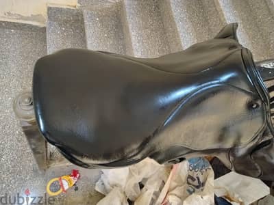 horse jumping saddle stubben
