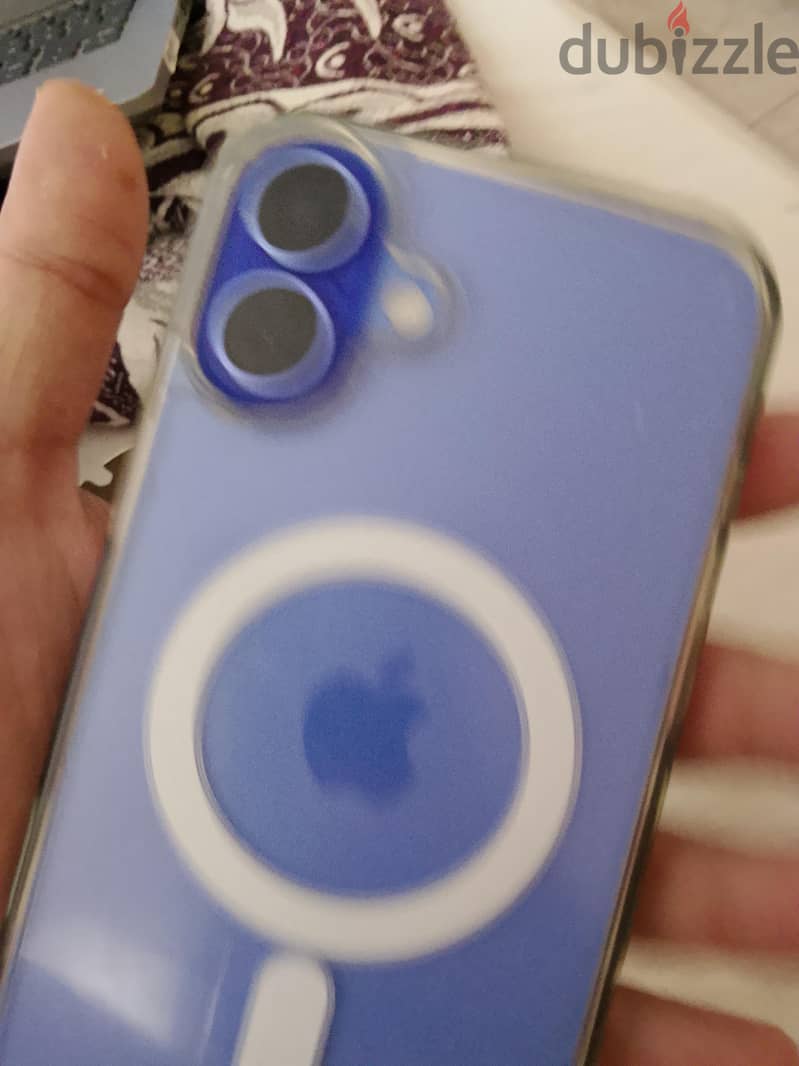 Apple - iPhone 16 Plus 2