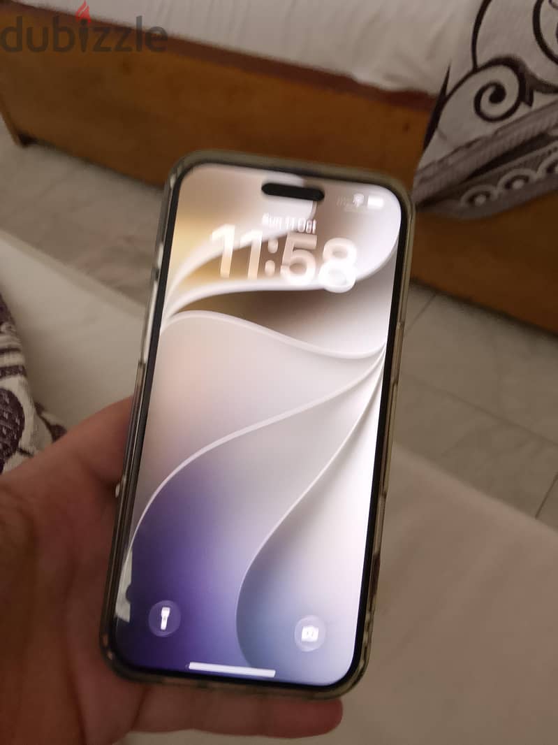 Apple - iPhone 16 Plus 3