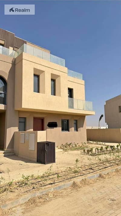 Garden House. Private entrance. Private garden 230sqm. New Zayed.