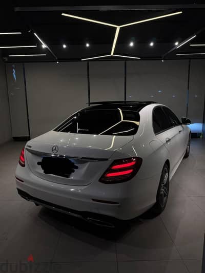 Mercedes E200