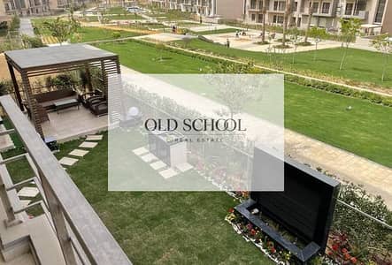 Apartment ground floor with Garden for rent fully furnished with ACs in Fifth square Al Marasem