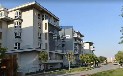 شقة بجاردن خاصة جاهزة للاستلام للبيع في ماونتن فيو آي سيتي التجمع  Mountain View iCity New Cairo