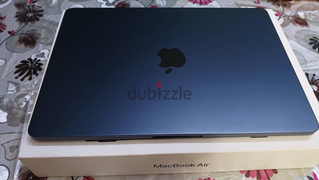 Mac book air m3 5