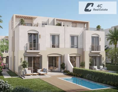 Under market price Townhouse 260m fully finished for sale ready to move very prime location view Landscape in City gate New Cairo