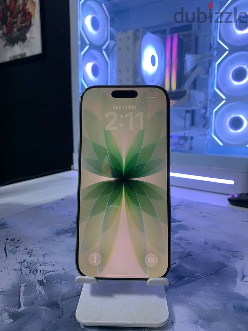 Apple - iPhone 17 3