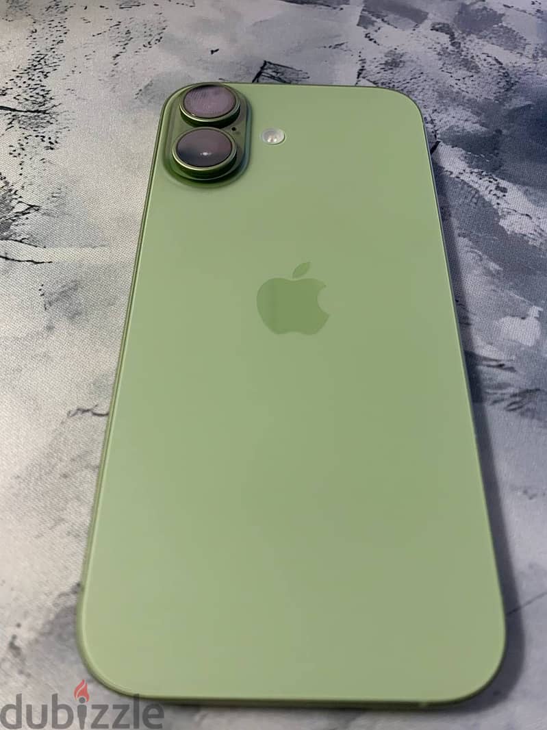 Apple - iPhone 17 7