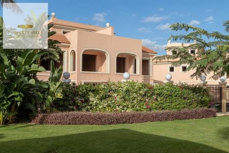 VIP Ready-to-Move Villa for Sale in Cleopatra Palace – Cleopatra Group  A fully finished, move-in-ready villa located directly on Suez Road, opposite