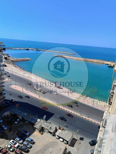  شقة بإطلالة بحر صريحة للإيجار الشهري – السرايا 