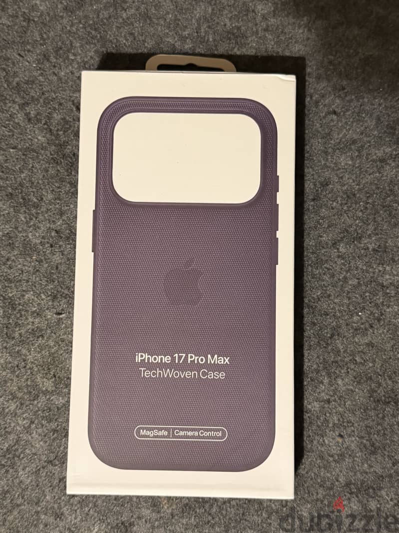iPhone 17 / 18 pro max TechWoven case 1