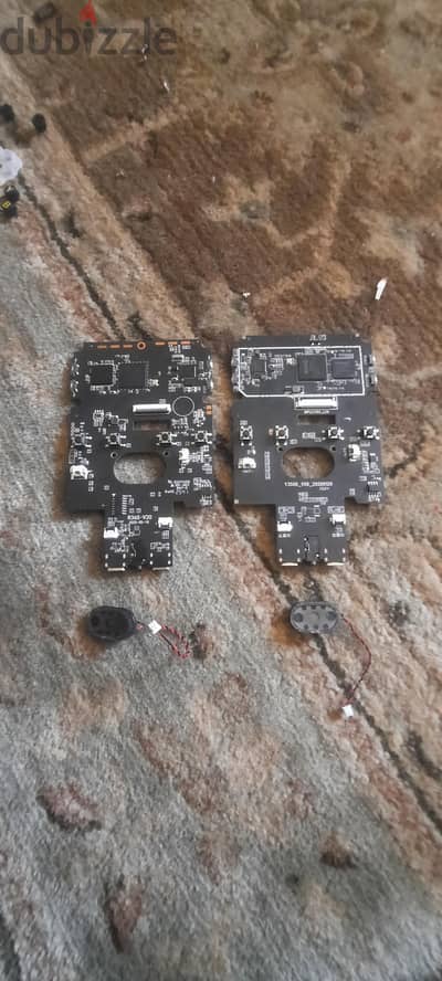 2 r36s mother board with 2 speakers