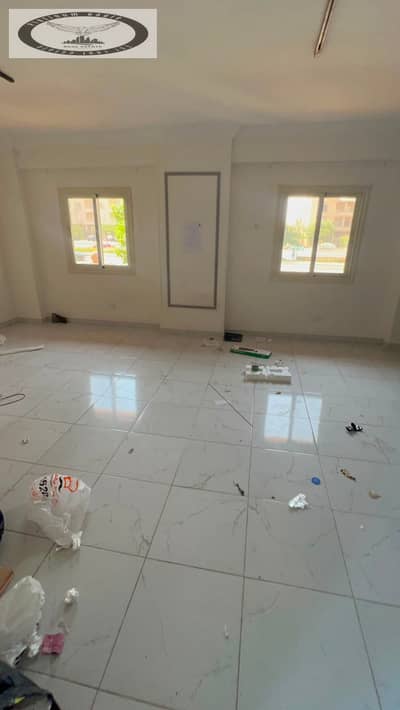 Apartment for rent (residential or administrative use) in Southern Investors District, Fifth Settlement. Prime location on Mohamed Naguib Axis,