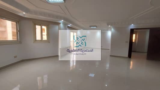 #Apartment for rent in Al-Ma'raj Al-‘Ulyā #Zahra_Al-Ma'adi Minutes from #Carrefour Al-Ma'adi and the Fifty Mall 220 meters #Apartment for rent in Al-Ma'raj Al-‘Ulyā #Zahra_Al-Ma'adi Minutes from #Carrefour Al-Ma'adi and the Fifty Mall 220 meters