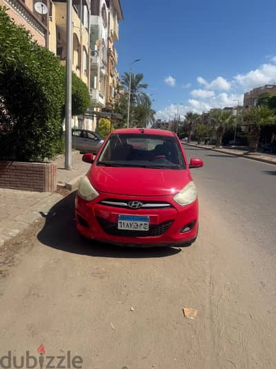 هيونداي أى 10 2013