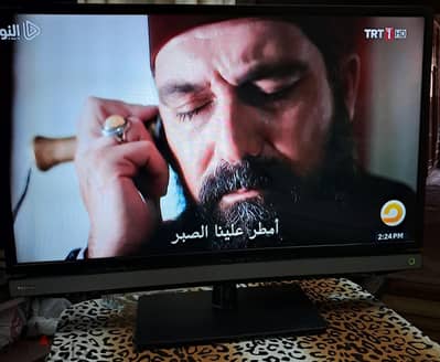 تلفزيون توشيا ٣٢