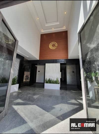 Apartment for rent in Sun Capital – first-time use, includes kitchen.