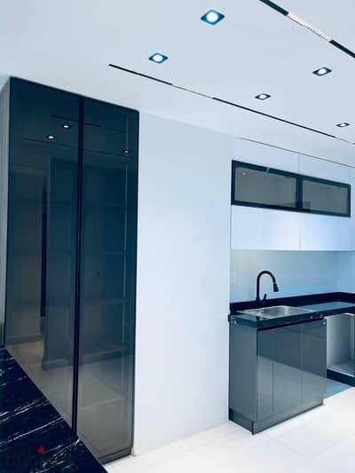 Apartment for Rent in Sun Capital Compound with Lake and Villa View