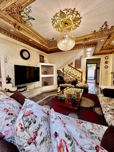 Townhouse for rent with 3 ACs in Sheikh Zayed Compound Continental Residence