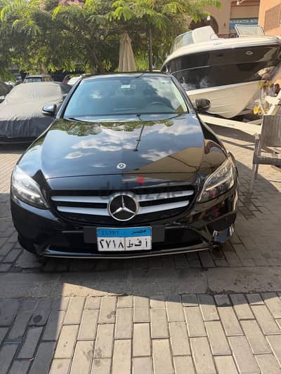 Mercedes-Benz C180 2020