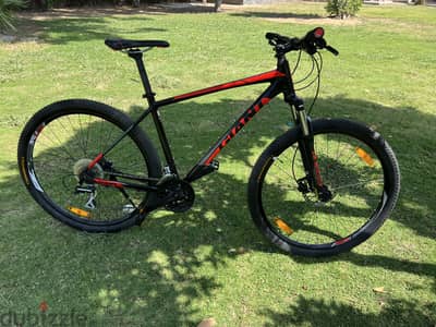 Giant Talon 3 29” Mountain Bike – Mint Condition | عجلة جبلي للبيع