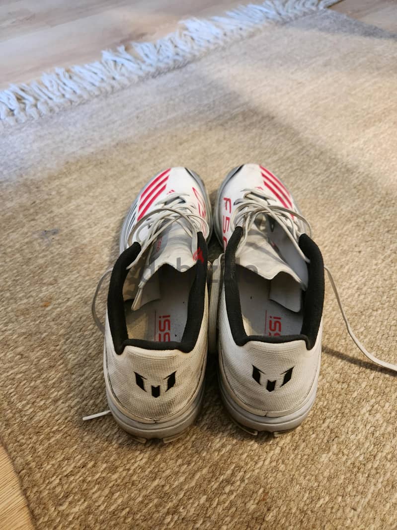 F50 Adidas league Tf 2