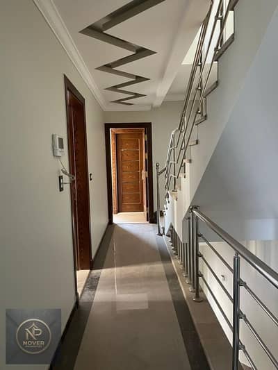 توين هاوس 303 متر متشطب للايجار في كمباوند ذا كراون - بالم هيلز | The Crown - Palm Hills
