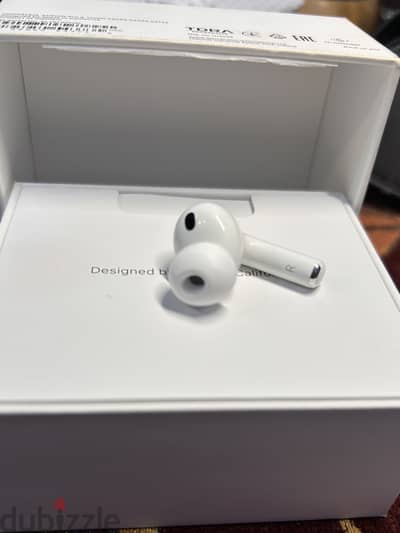 Apple airpods pro 3 right side only  original