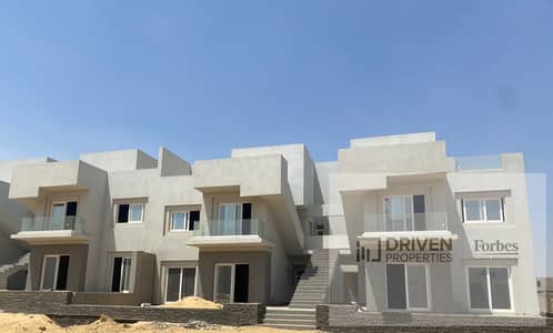 بمقدم 10% فيلا مستقلة 200م للبيع في فيليدج ويست من ديونز الشيخ زايد    Village West Dunes Development Sheikh Zayed