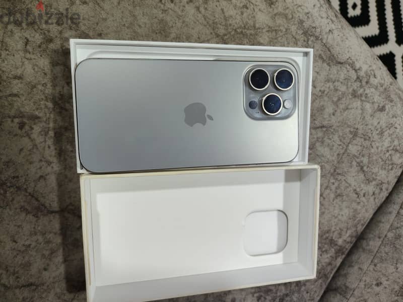 Apple - iPhone 15 Pro Max 3