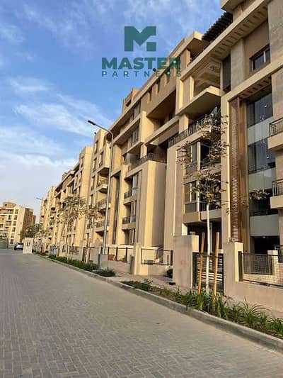 Apartment for Sale in Sarai, New Cairo, directly on Suez Road and the Middle Ring Road, just 3 minutes from Madinaty and 10 minutes from the AUC