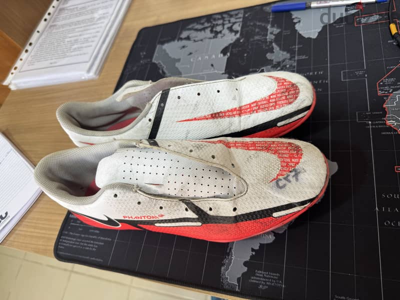 Nike phantom 2