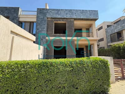 500m² Villa for Sale in Al Karma – 5 Master Bedrooms with a Distinctive View