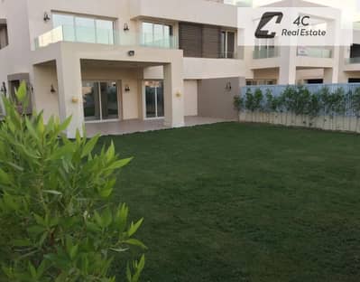 بأقل سعر للبيع سينيور شاليه أبر برروف تشطيب كامل Prime location ريسيل في هاسيندا باي بافضل تقسيمه مميزة جاهز للمعاينه و الاستلام