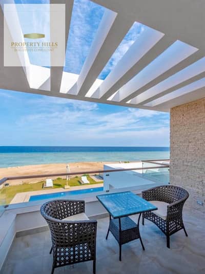 293 sqm immediate delivery villa, first row directly on the sea, fully finished and turnkey, fully furnished with ACs, in North Coast – Marina Alamein.
