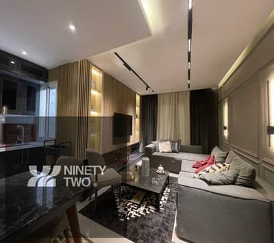 penthouse in Mountain View Hyde Park is a perfect opportunity for those seeking in New Cairo. With a 169 sqm indoor area plus a spacious 80 sqm privat penthouse in Mountain View Hyde Park is a perfect opportunity for those seeking in New Cairo. With a 169 sqm indoor area plus a spacious 80 sqm privat