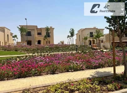 باقل من سعر الماركت ب 5 مليون استلام فوري فيلا تاون هاوس 270 م 3 غرف نوم للبيع ف كمبوند سيتي جيت التجمع الخامس القاهرة الجديدة City Gate New Cairo