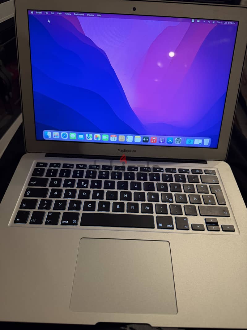 Macbook Air 2017 13 inch 1