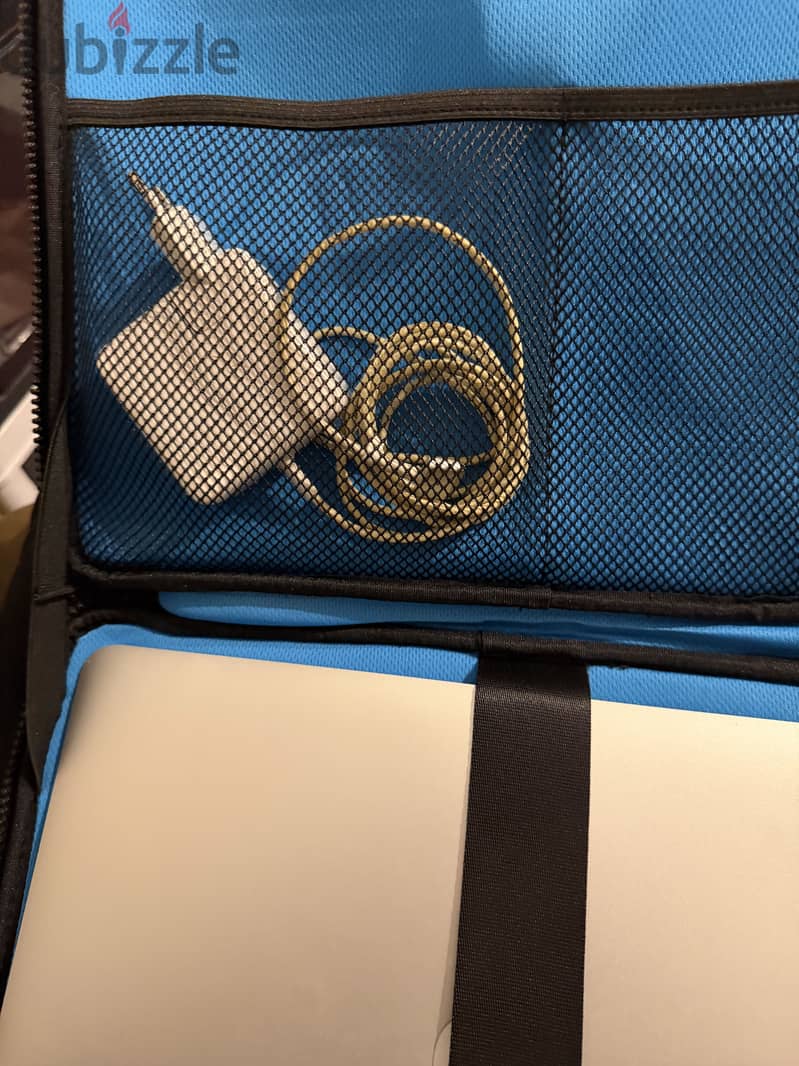 Macbook Air 2017 13 inch 10