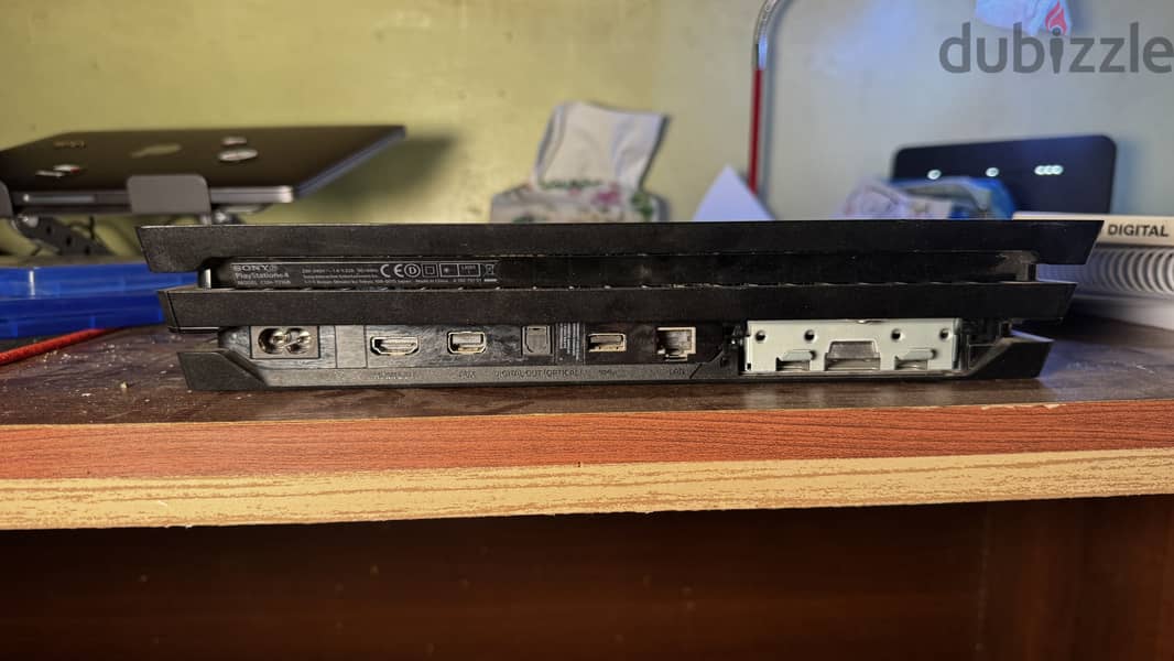PlayStation 4 pro 1