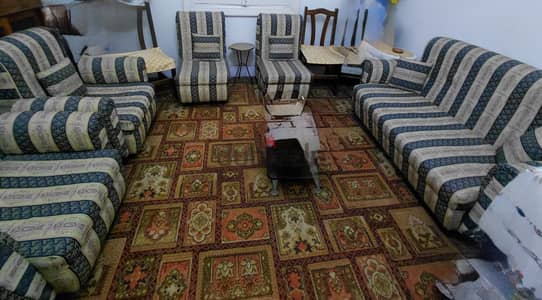 انتريه خشب طبيعى مستعمل بحالة جيدة جدا بالاسكندرية