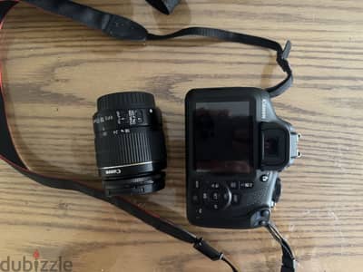 Canon EOS 2000D