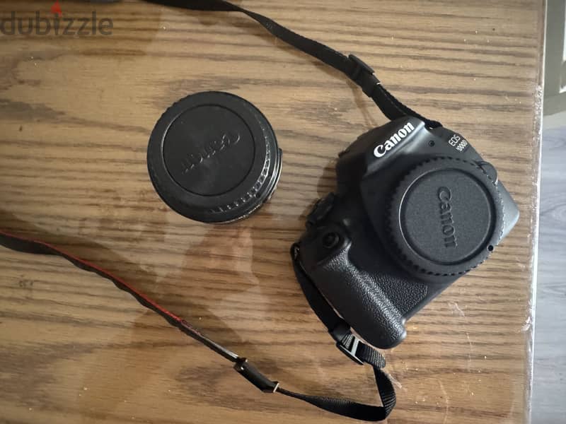 Canon EOS 2000D 1