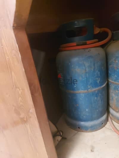 انبوبه بوتاجاز مع منظم