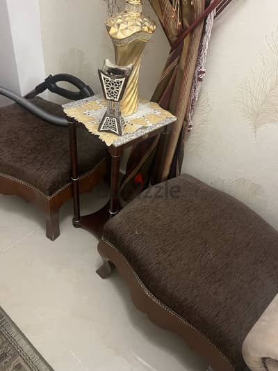 بفين بني خشب