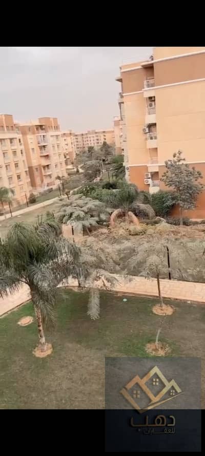 شقة 133م للبيع فى ميدنتى فيو جاردن تشطيبات سوبر الترا دور ثالث بالمطبخ والتكييفات والدرسينج فى مدينتى. القاهرة الجديدة madinaty. newcairo