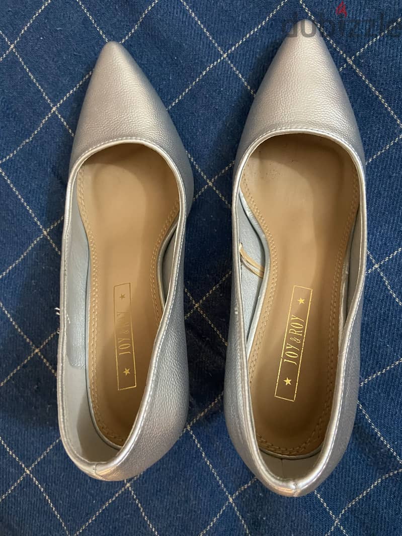 Joy & Roy Silver Heels - Size 37 2