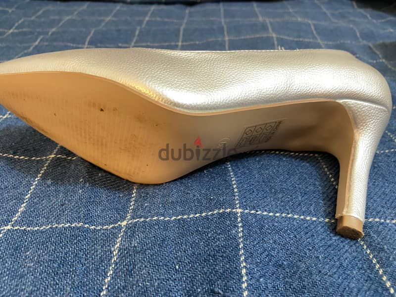 Joy & Roy Silver Heels - Size 37 5