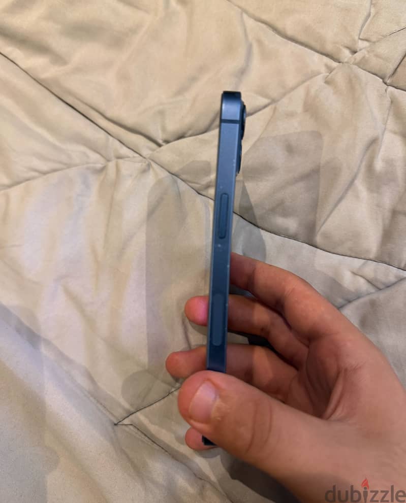 Apple - iPhone 13 4