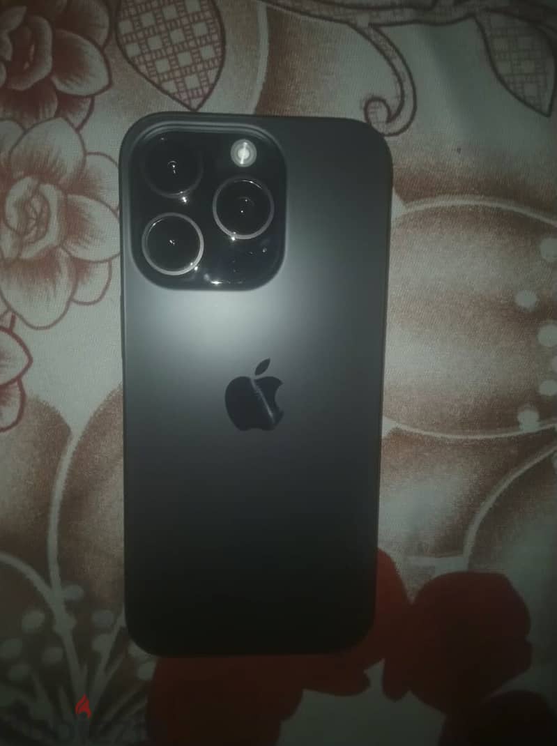 iPhone 16 pro 5