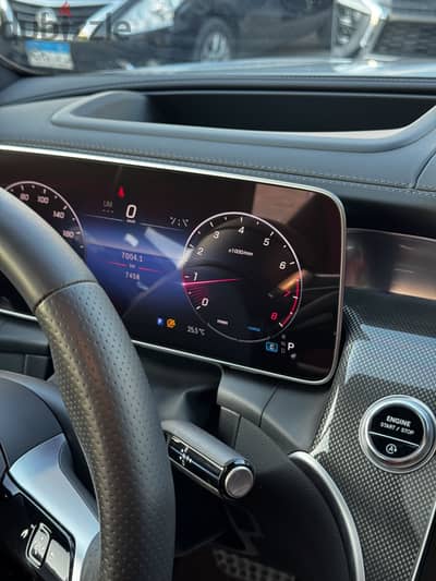 Mercedes-Benz GLC 300 2024